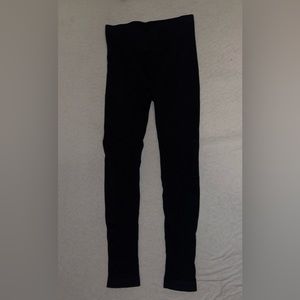 Black leggings. Size Small